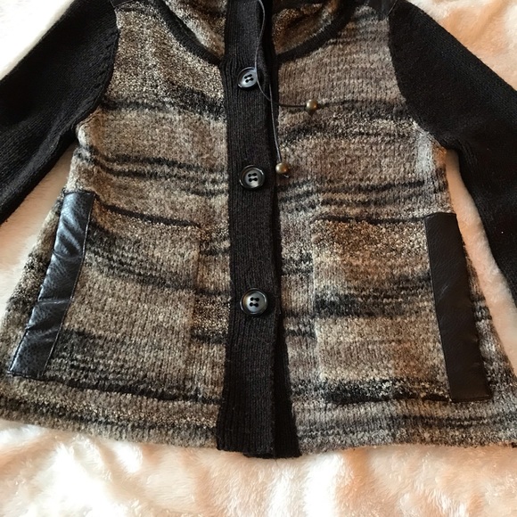 Curio Cardigan with leather trim - Picture 9 of 11